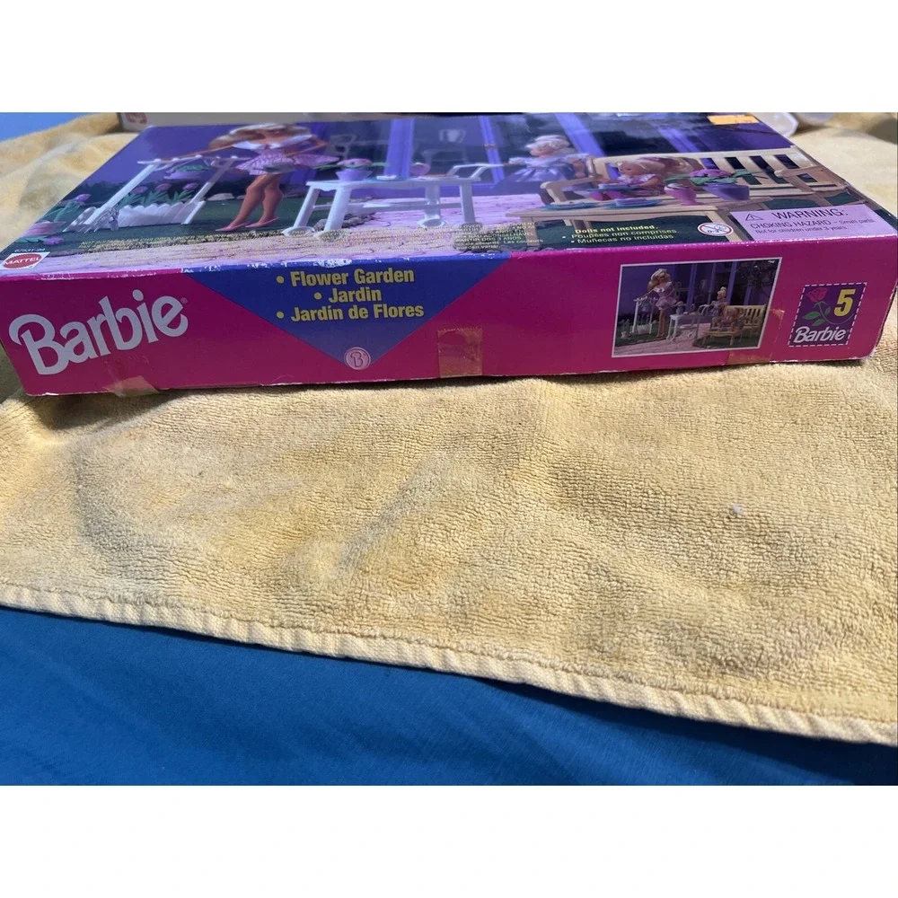 Barbie Flower Garden Playset for Folding‎ Pretty House 1997 Mattel #67531 NRFB